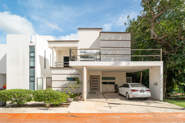 Residencial Cumbres.